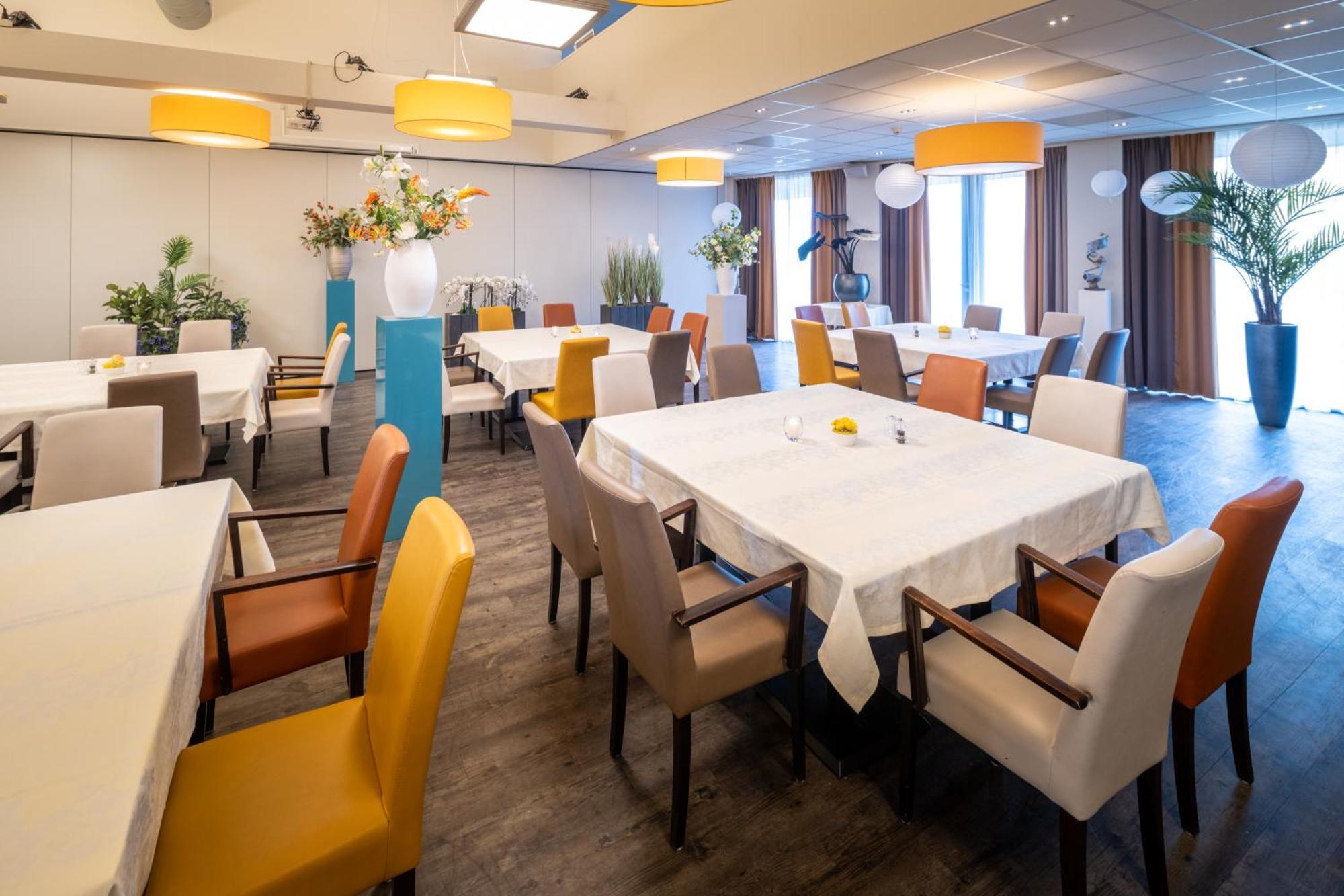 Best Western Plus Hotel Restaurant أَدوارتْ المظهر الخارجي الصورة